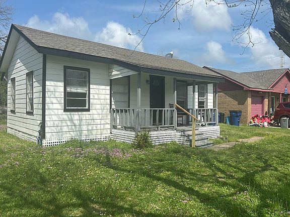 3rd image of 3330 1st Ave S