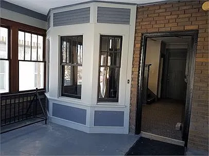 810 W 25th St — Photo 13