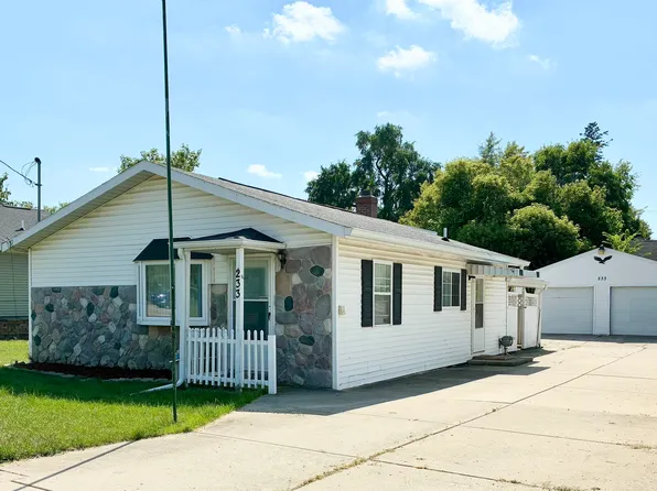 233 N Rosemary St, Lansing, MI 48917