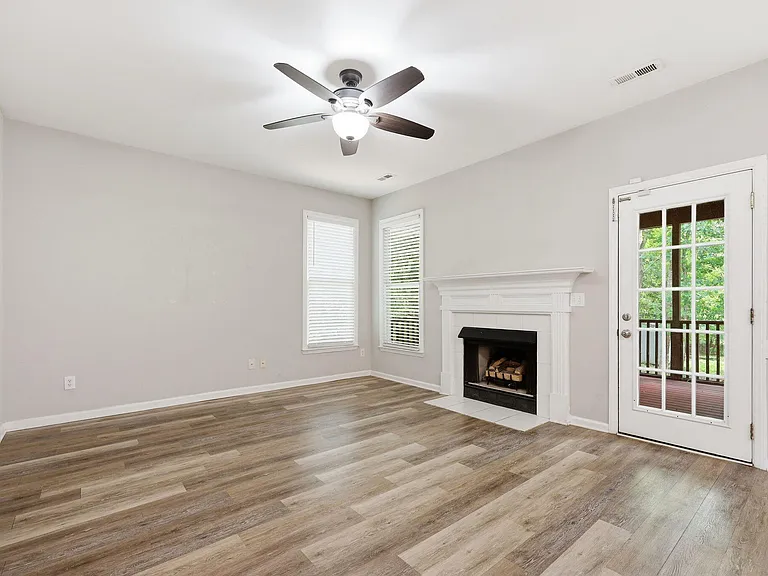 2716 Steeple Run Dr — Photo 3