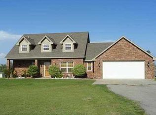 12 Wahnetah Ln, Lawton, OK 73507