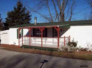 280 Pine Dr, New Oxford, PA 17350