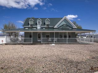 674 N Main St, Panguitch, UT 84759