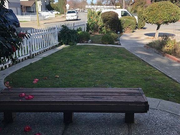 3rd image of 4328 Will Rogers Dr