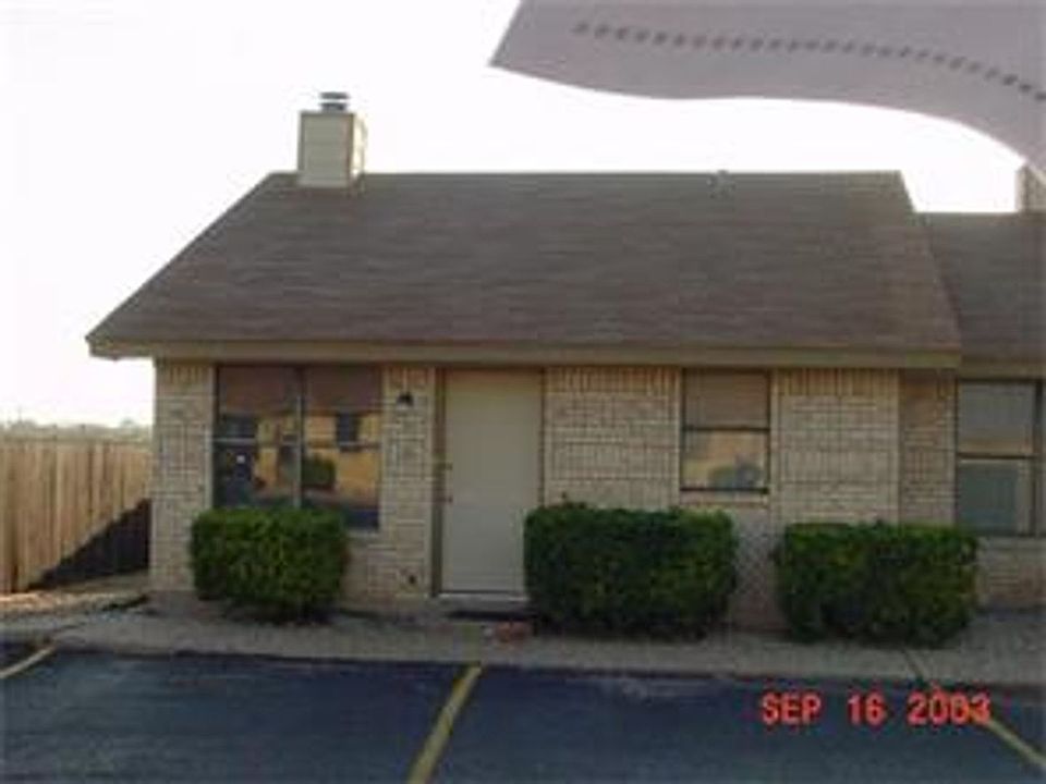 1st image of 24 Teakwood St