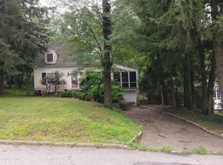 31 Briar Hill Rd, Cedar Grove, NJ 07009