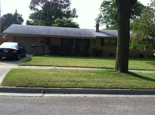 1600 S Locust St, Green Bay, WI 54304