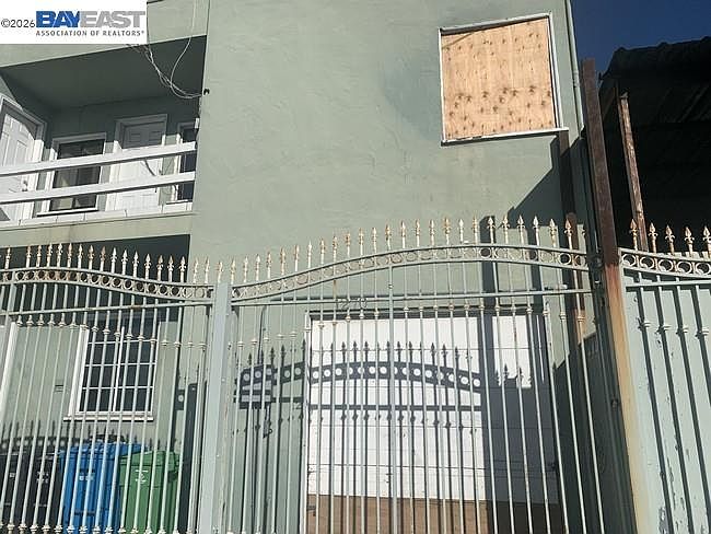 1st image of 1278 Thomas Ave
