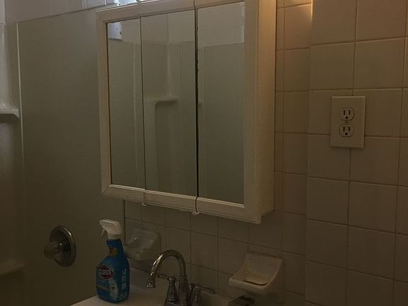2nd image of 4019 67th St APT 2F
