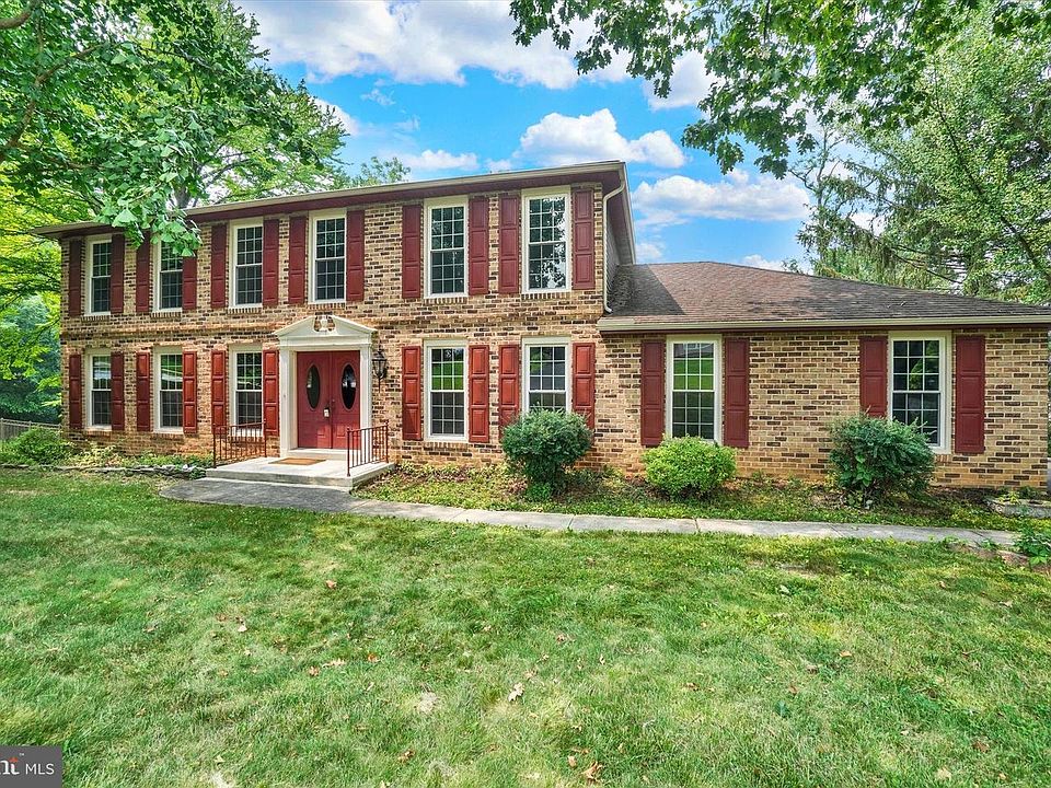 1st image of 3706 Silverwood Dr