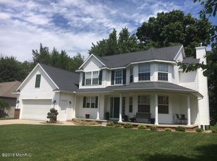 2230 Kinnrow Ave NW, Grand Rapids, MI 49534