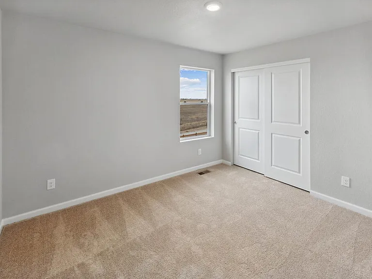 2140 Christina St — Photo 13