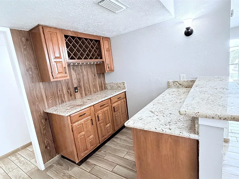 15507 Mira Monte Dr — Photo 6