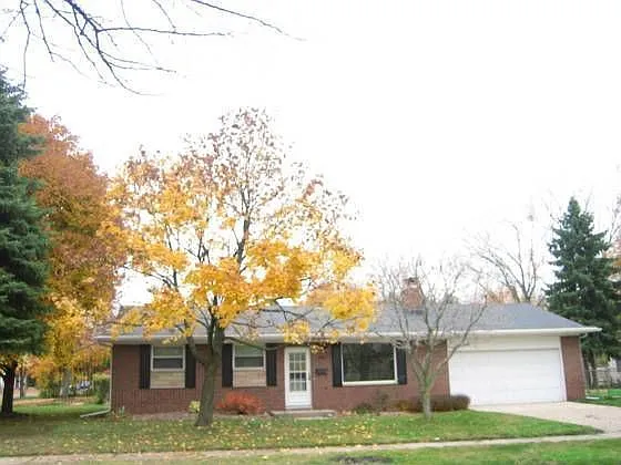 3020 Gibson St photo 1