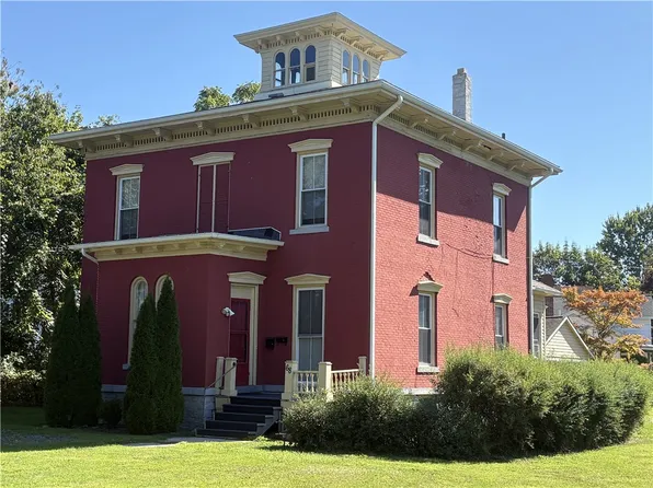 68 Cayuga St, Seneca Falls, NY 13148