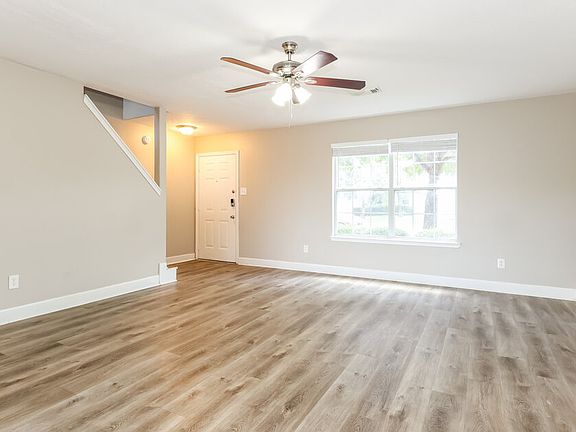 5th image of 5415 Espuela Ln