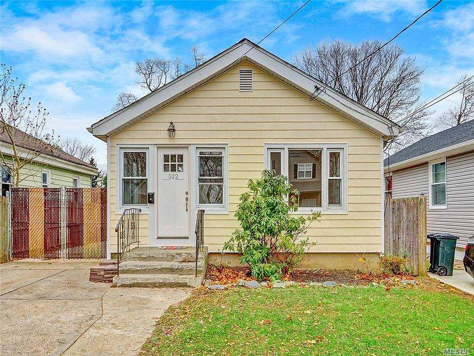 1st image of 522 Wadleigh Ave