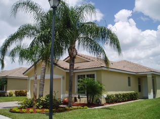 12017 SW 7th St, Pembroke Pines, FL 33025