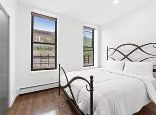 44-45 21st St #2R, Long Island City, NY 11101