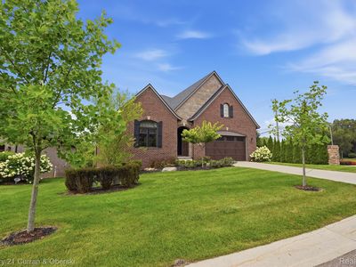 11943 Tuscany Ct, Plymouth, MI, 48170