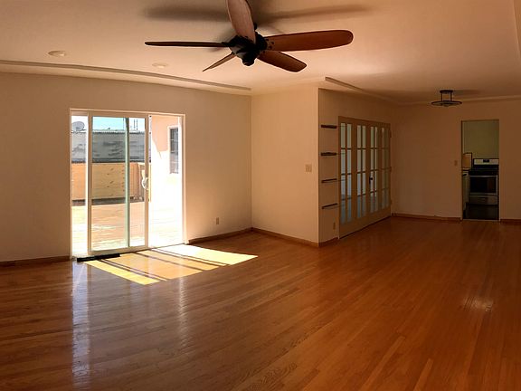 3rd image of 1134 Garnet Ave