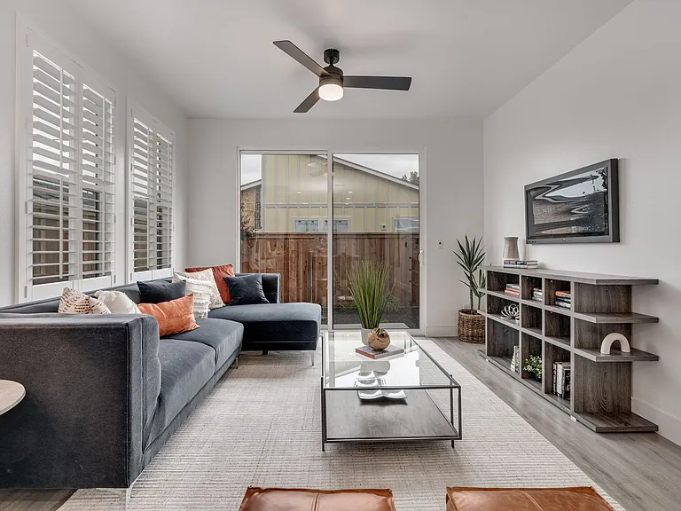 2269 San Miguel Ave — Photo 25