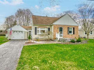 588 Adams Rd, Webster, NY 14580