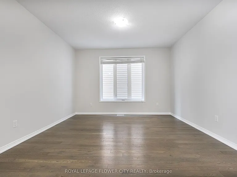 25 Munro Cir — Photo 12