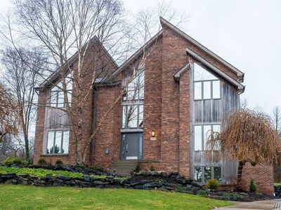 4892 Eastbrooke Pl, Williamsville, NY, 14221