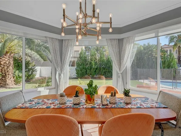 8405 Bay Point Dr, Las Vegas, NV 89128