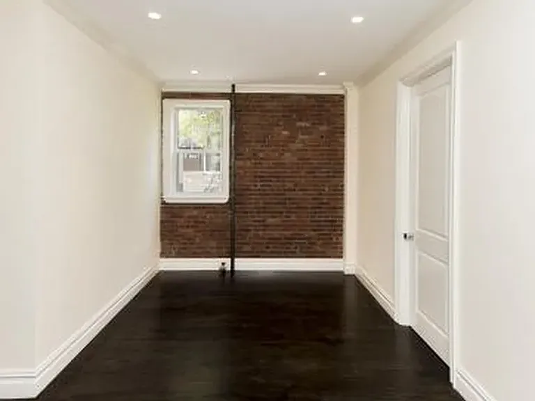 352 E 13th St #1 — Photo 6
