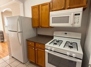 4937 N Whipple St #E, Chicago, IL 60625