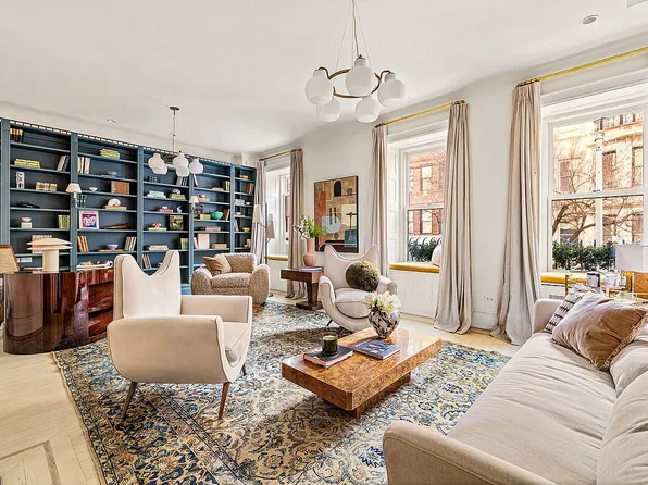 27 E 95th St APT 2W, New York, NY 10128