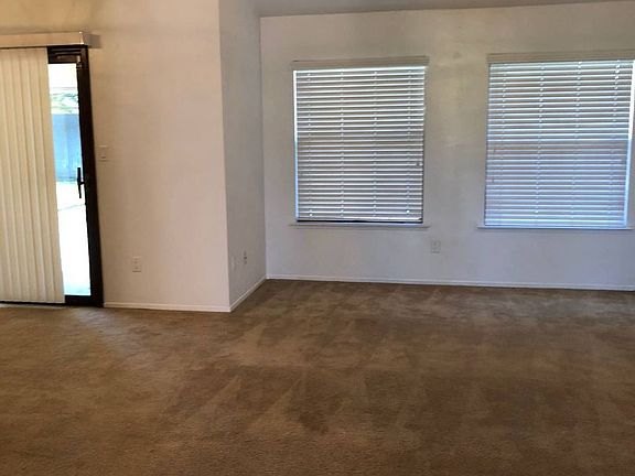 4th image of 9313 Laurel Oak Way