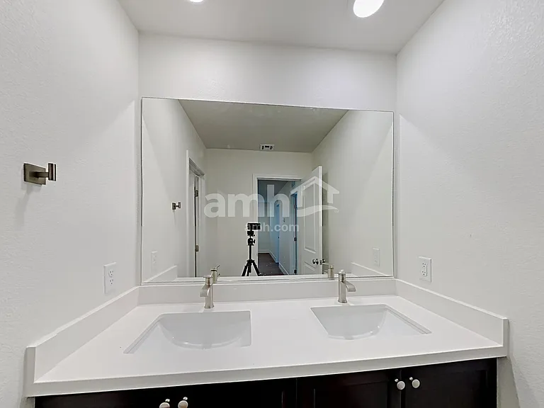 6034 Schmidt St — Photo 28