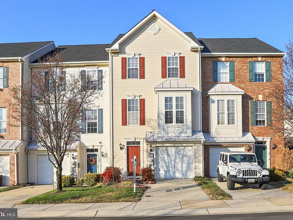 1st image of 212 Wheyfield Ct