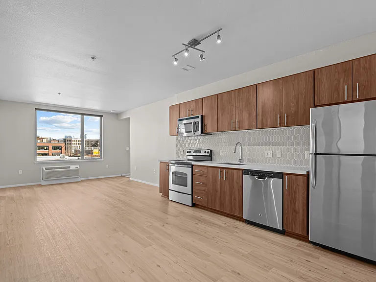 Uptown NW Collection — Photo 18