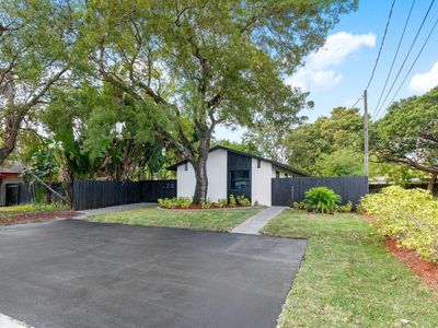 1211 NE 2nd Avenue #1-2, Fort Lauderdale, FL, 33304