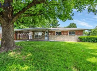 1785 Bobbinray Ave, Florissant, MO 63031