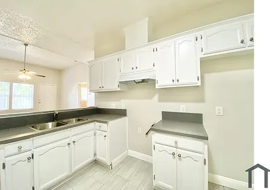 8320 Avalon Blvd #A — Photo 3