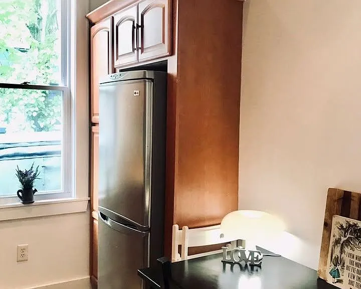 807 Garden St — Photo 2