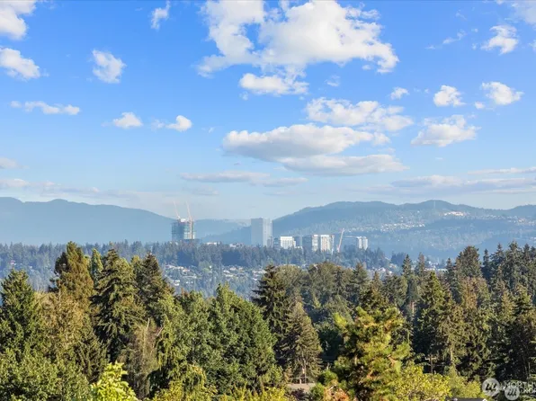 6525 37th Avenue NE, Seattle, WA 98115