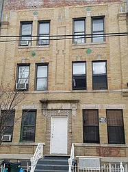 1741 Norman Street  image 1 of 24