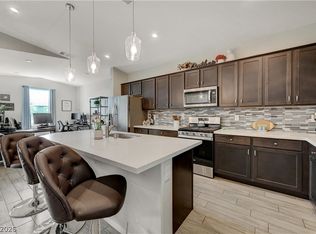 27 Red Sandstone Ave, North Las Vegas, NV 89031