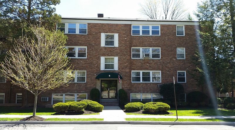 1st image of 6-12  B-2 HILLSIDE AVE C0022