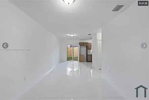 7940 NW 14th Ave #B — Photo 14