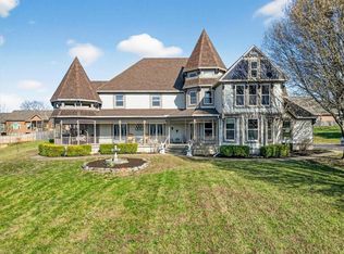 15401 Antioch Rd, Overland Park, KS 66221