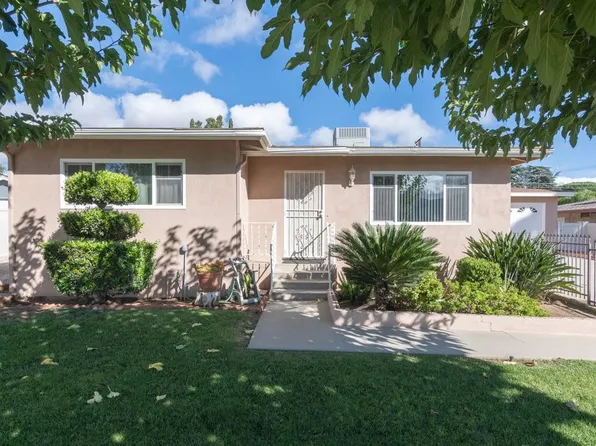 1645 W Hays St, Banning, CA 92220