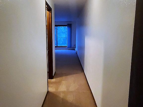 4th image of 417 S Wasson Ln #104