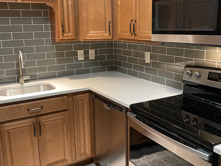 390 Westside Dr #B — Photo 8